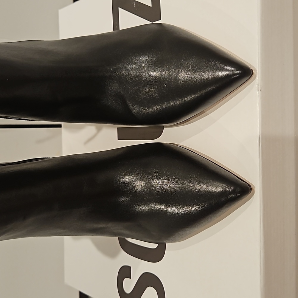 Schutz Betsey booties - Picture 11 of 15